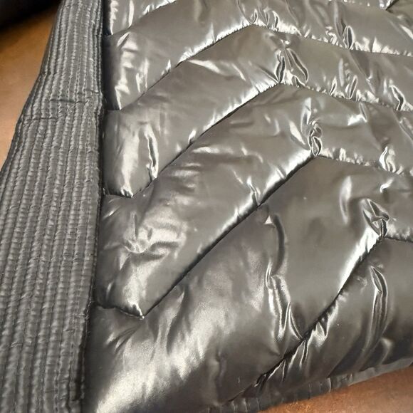 Justice puffer jacket black shimmer water resistant removable hood pockets - Picture 3 of 16